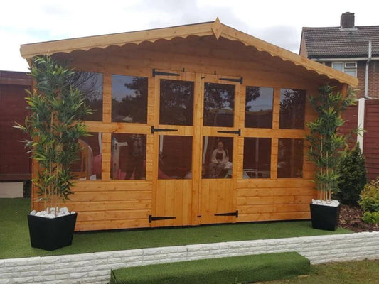 The Benefits of Choosing Wooden Sheds and Summerhouses over Other Materials